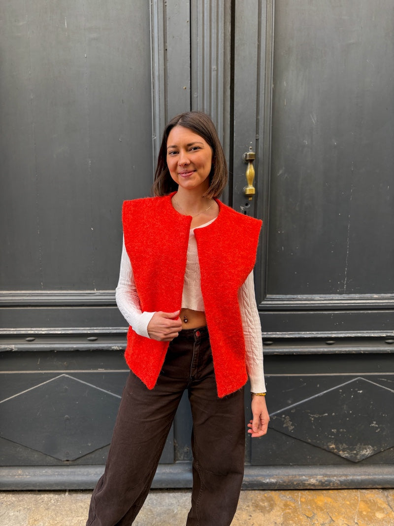 Gilet sans manches duveteux - Tendance et moderne
