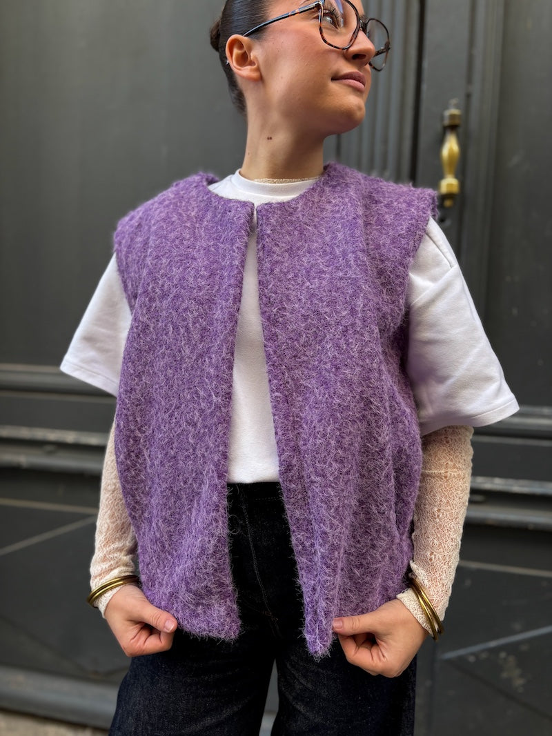 Gilet sans manches duveteux - Tendance et moderne