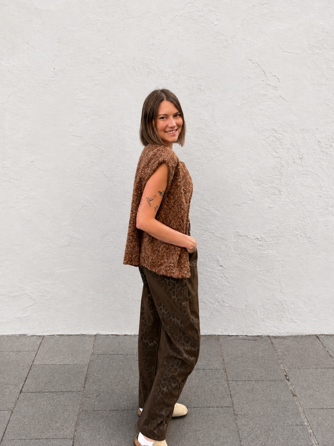 gilet sans manches tendance pour femme duveteux
