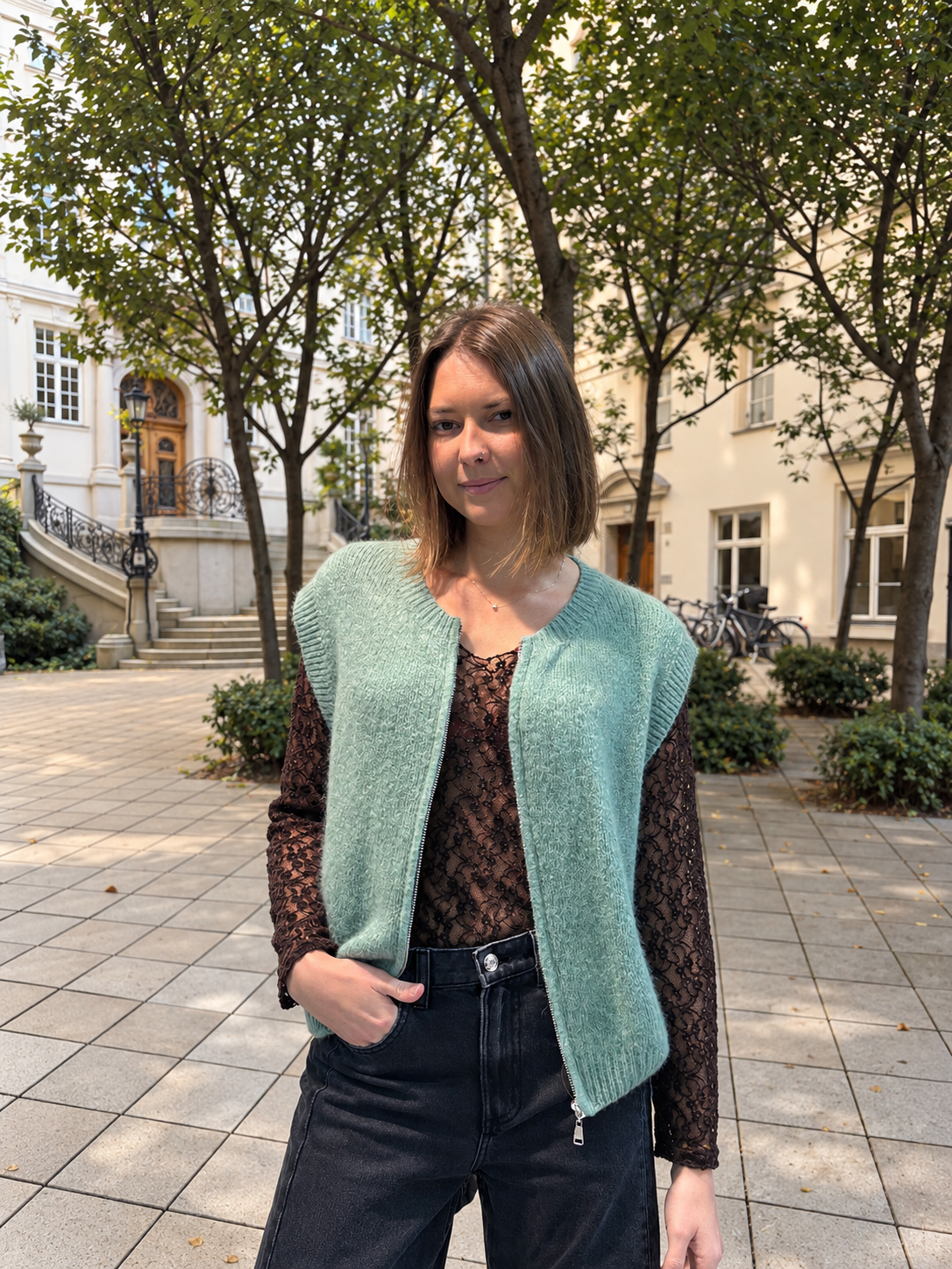 Gilet sans manches zippé en maille vert