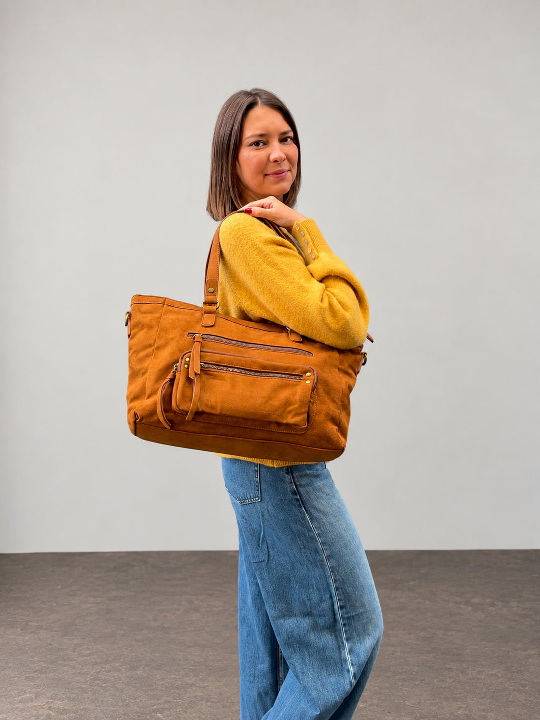 grand sac cabas tendance en suédine camel 