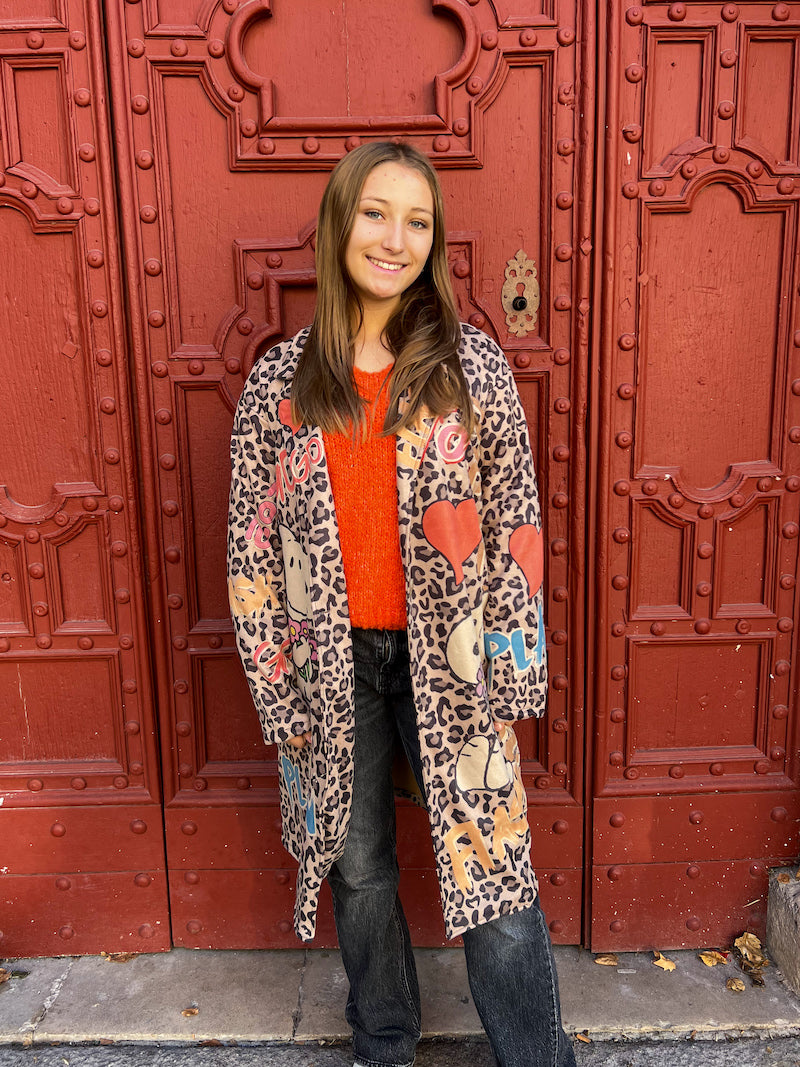 Manteau long léopard et imprimé Snoopy