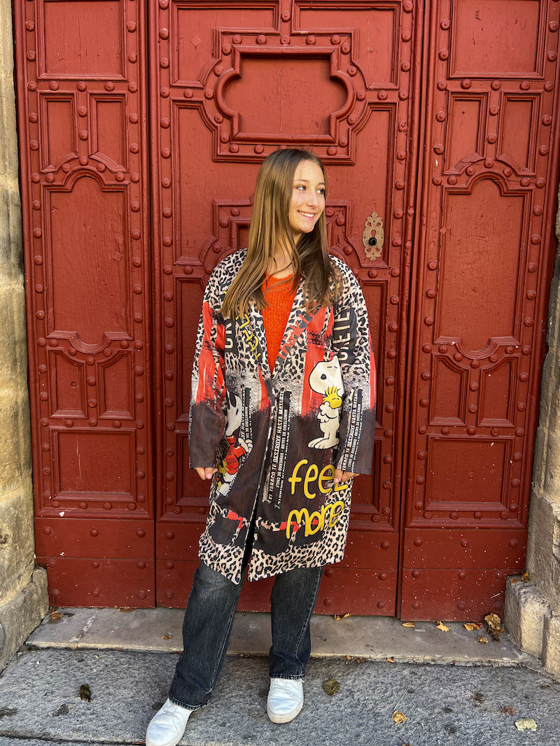 Veste longue en suédine imprimé léopard et Snoopy