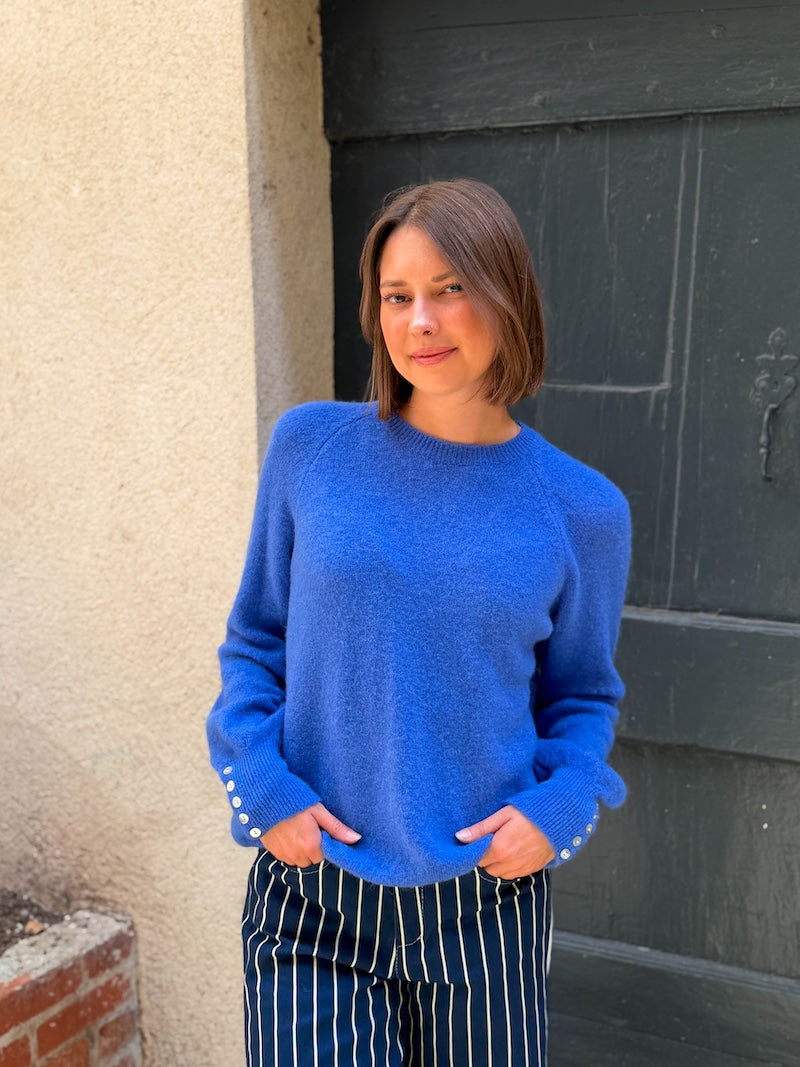 pull en laine bleu pour femme tendance mi saison