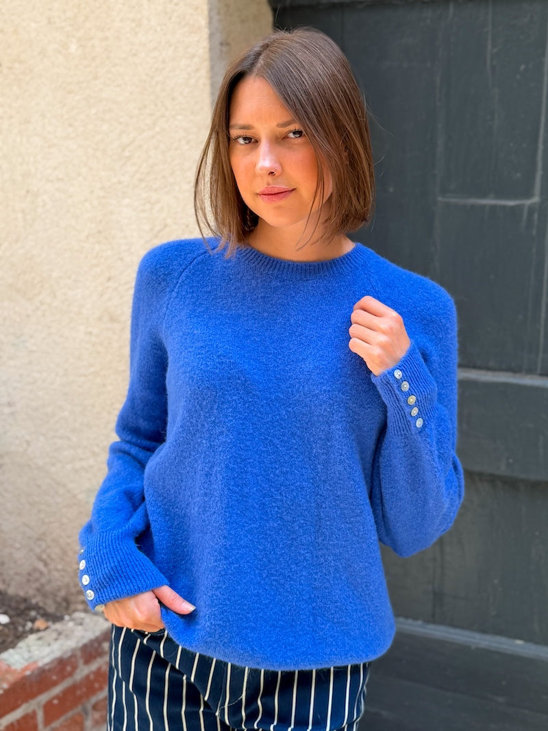 pull chaud pour femme mi saison automne tendance look d'automne bleu