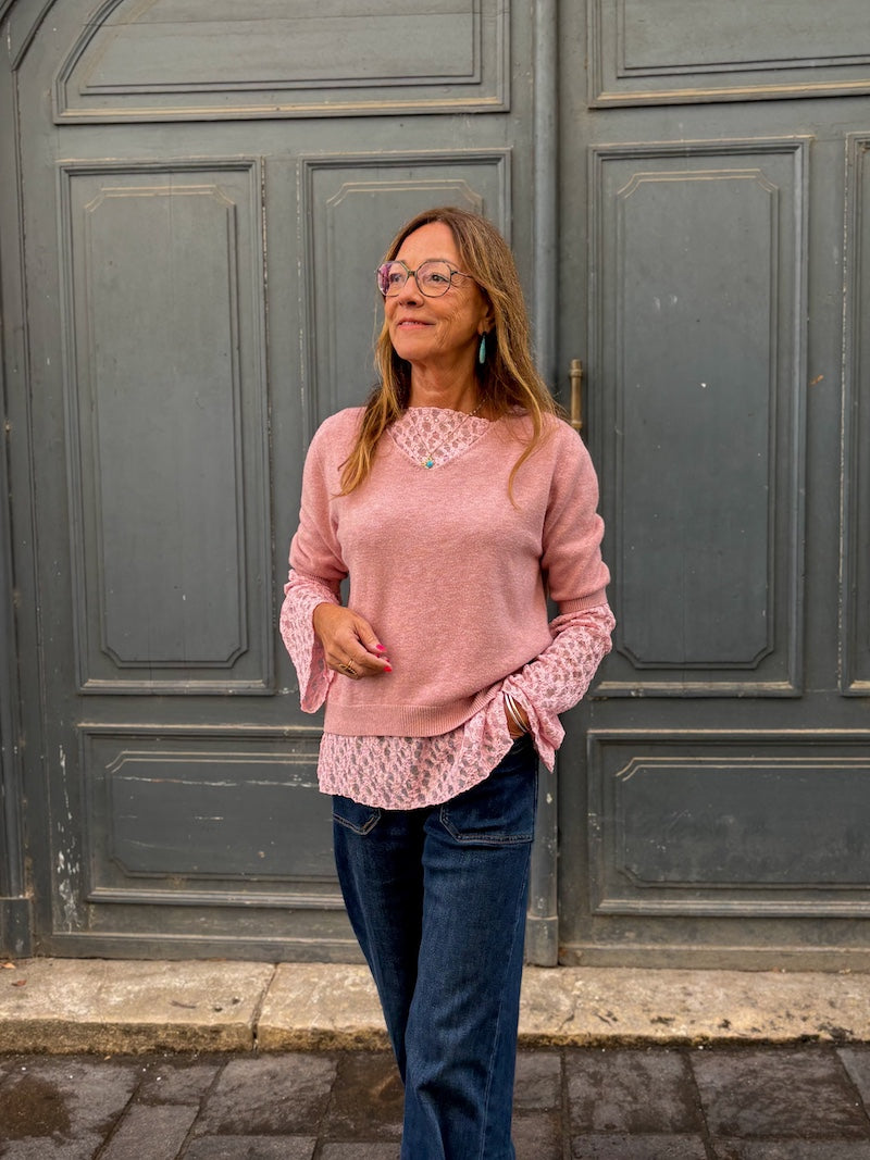 Pull en maille à manches 3/4 et col V