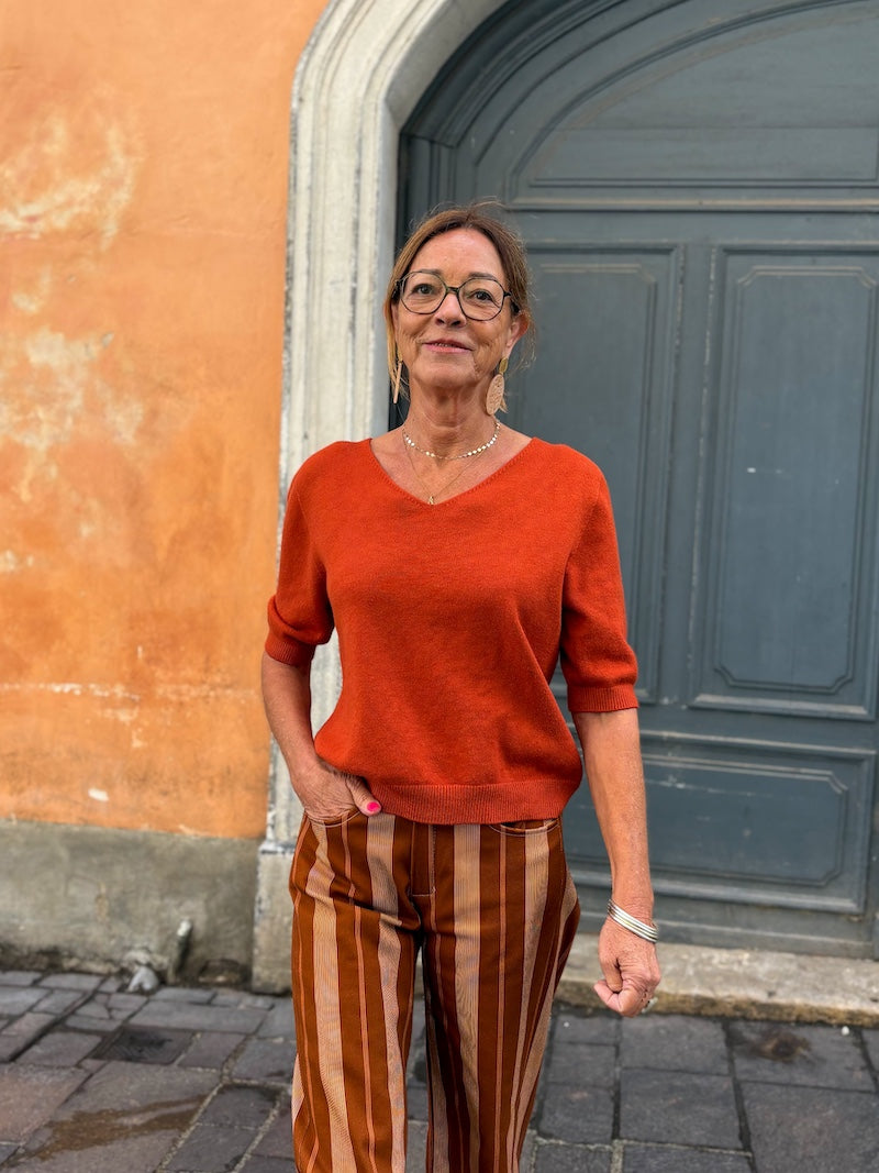 Pull en maille à manches 3/4 et col V