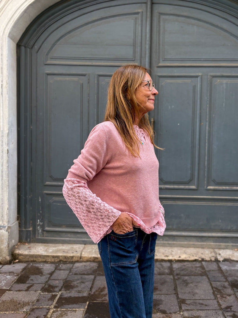 Pull en maille à manches 3/4 et col V