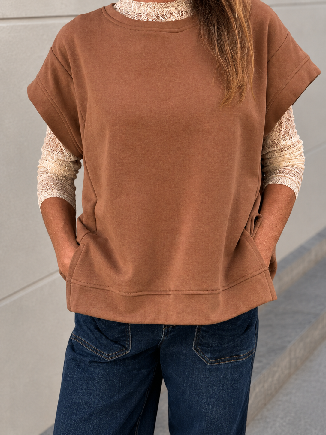 pull sans manches tendance marron love by md pour femme mi saison