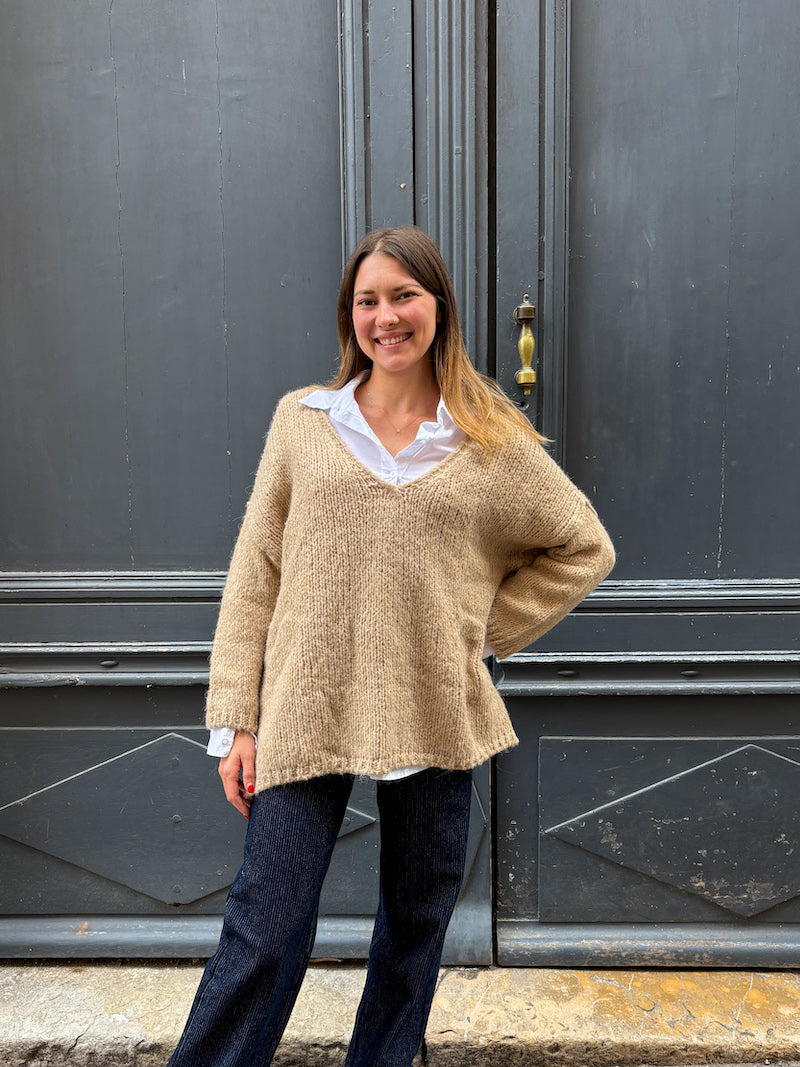Pull oversize beige en maille Banditas from Marseille - Nina