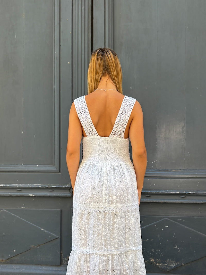 Robe longue boho chic en dentelle