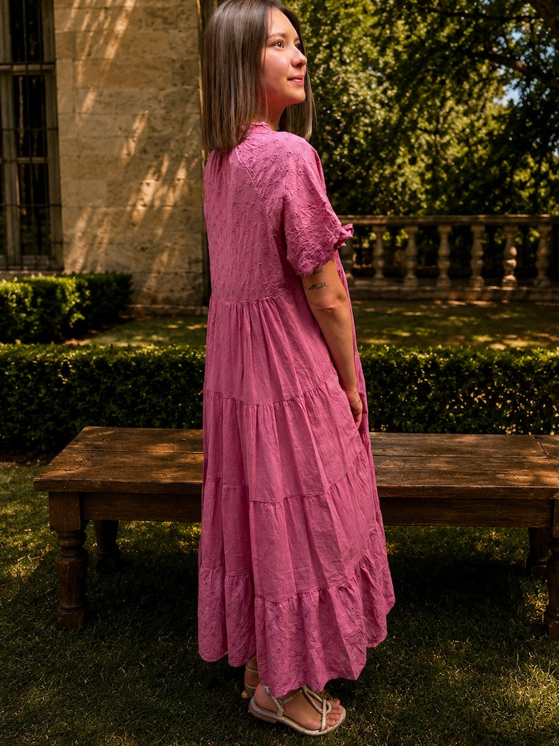 Robe longue en broderie anglaise rose - Bohème chic