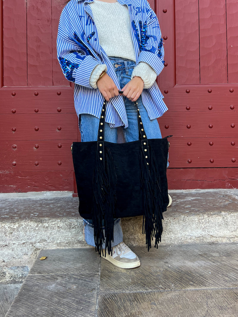 Sac à main en daim noir à franges