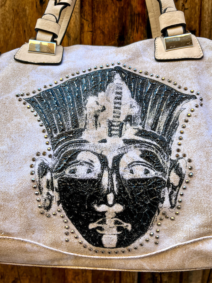 Sac à main beige à visage africain en strass