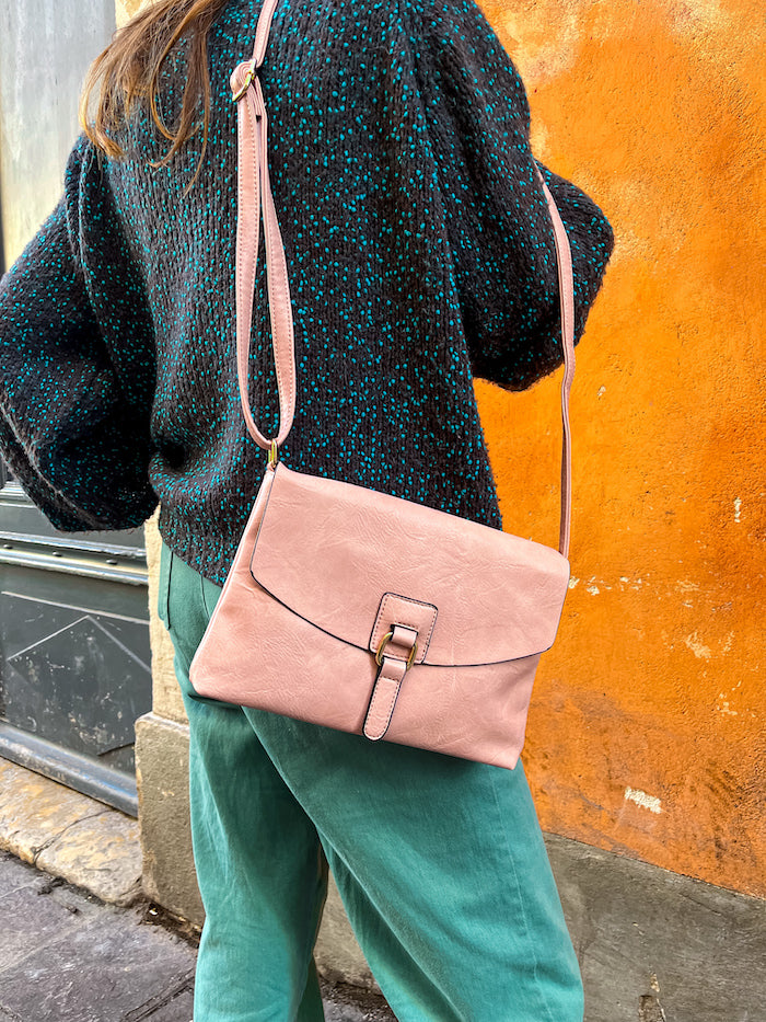 Sac bandoulière en similicuir rose pale