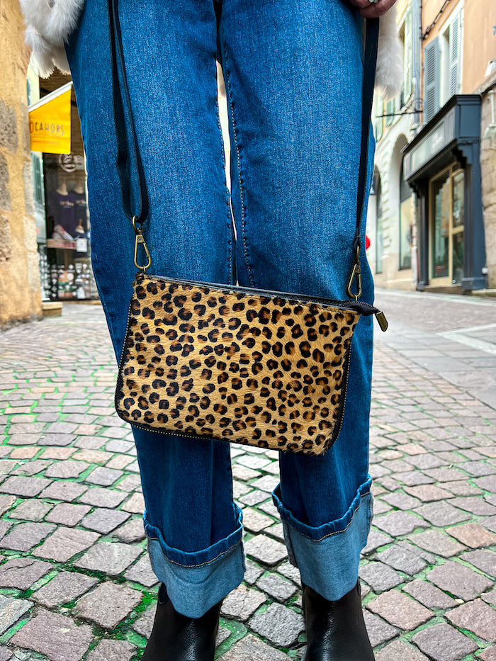 Sac bandoulière en cuir imprimé léopard