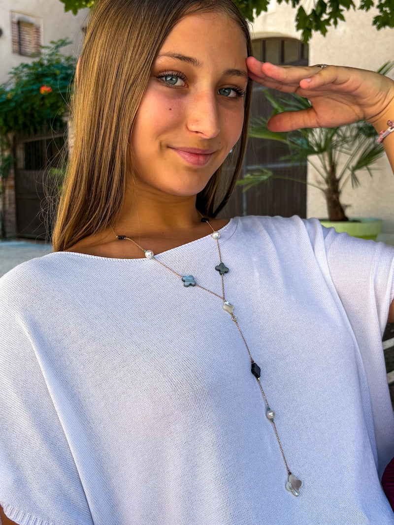 Sautoir trèfle en onyx  nacre et plaqué or Lucky