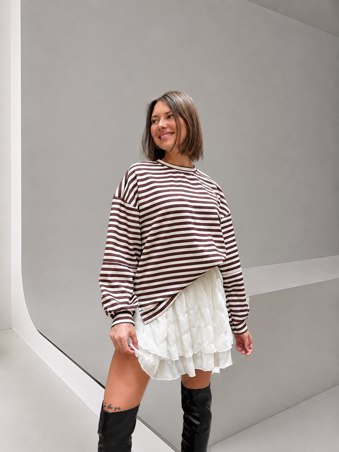 sweat à rayures marron chocolat et blanc tendance pour femme