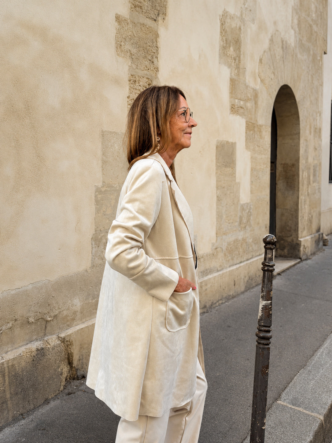 manteau beige blanc cassé chic pour femme idéal mi-saison automne