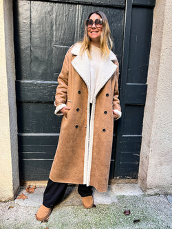 Trench coat beige