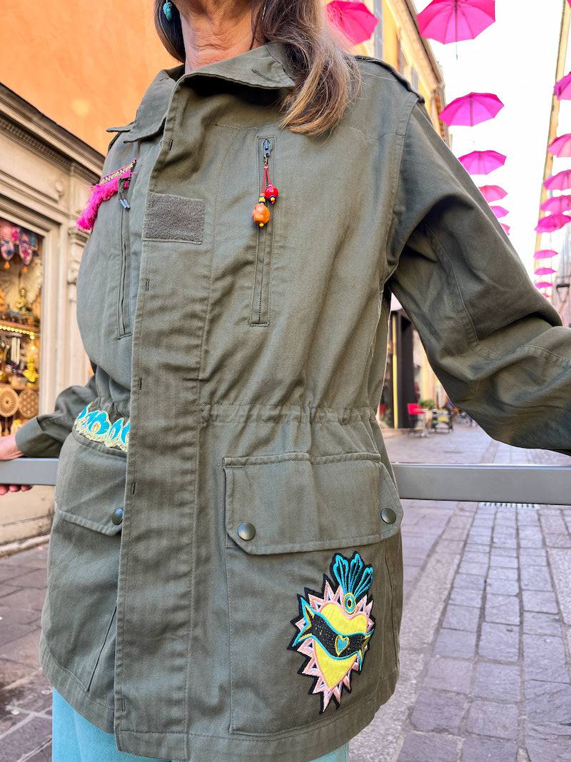veste tendance femme customisée