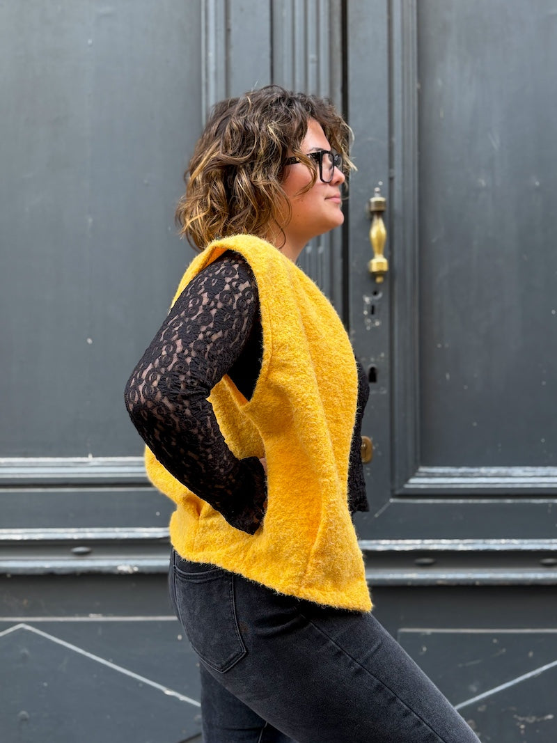 Gilet sans manches duveteux - Tendance et moderne