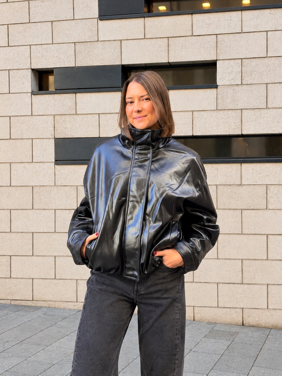 Veste bomber en similicuir noir tendance pour femme
