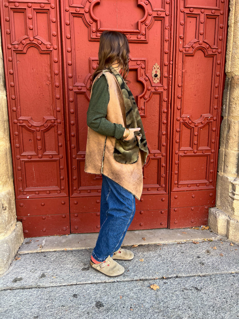 Veste sans manche fausse fourrure réversible