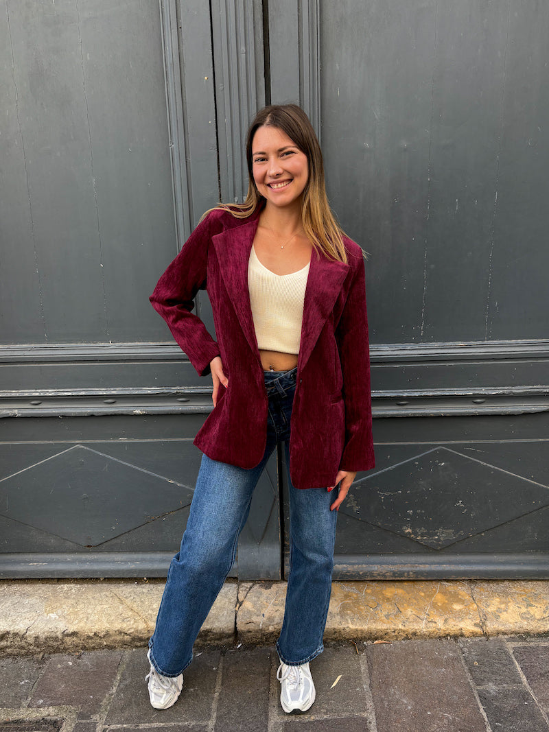 Veste blazer chic en velours bordeaux