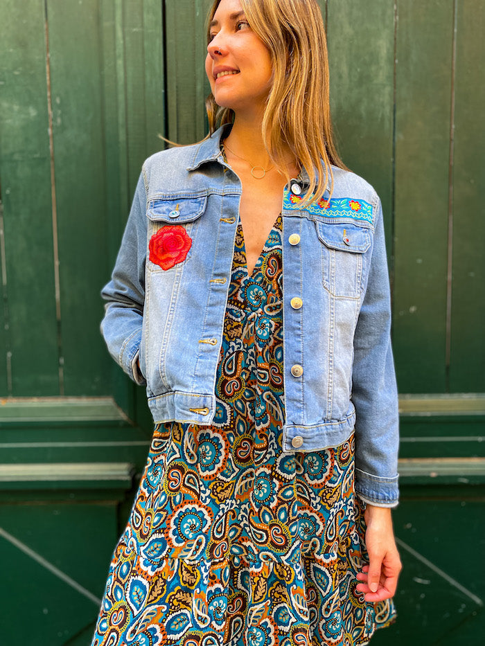 Veste jean délavé main de Fatma