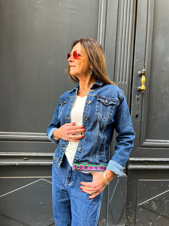 Veste en jean brodée àa la main Frida Kahlo Floras
