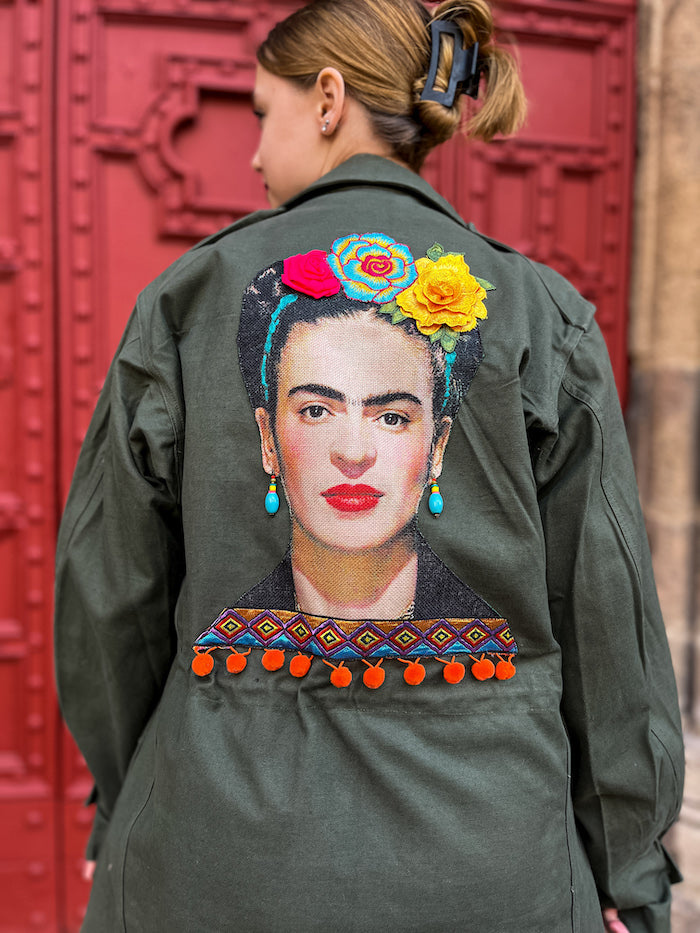 Veste militaire personnalisée à la main Frida Kahlo