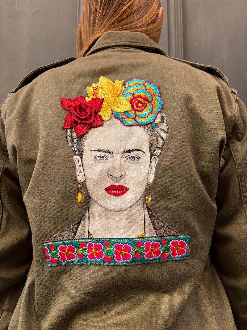 Veste militaire brodée à la main Frida Kahlo - Floral Kahlo