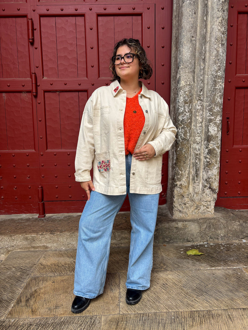 Veste en jean oversize blanc cassé personnalisée de Frida Kahlo