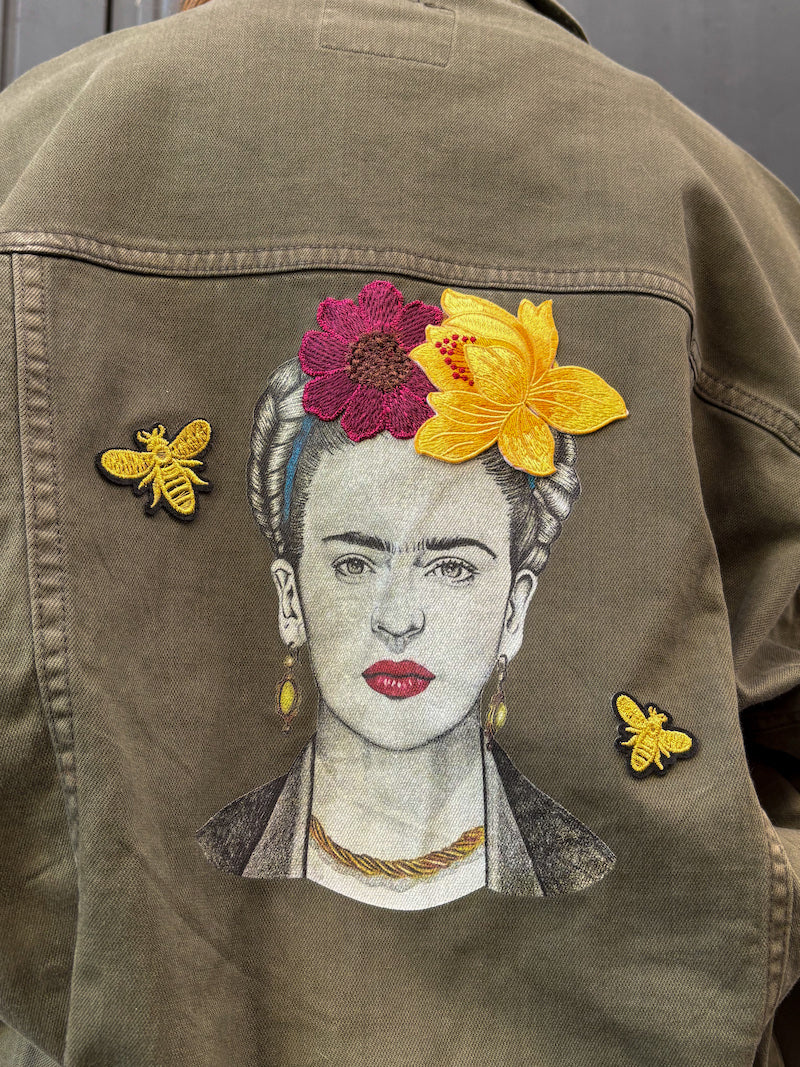 Veste bombers kaki brodée Frida Kahlo - Flores y Abejas
